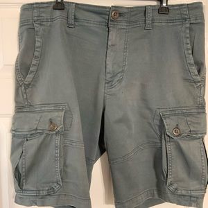 American Eagle Cargo Shorts Extreme Flex